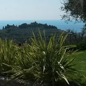 Isabella Bed & Breakfast Imperia